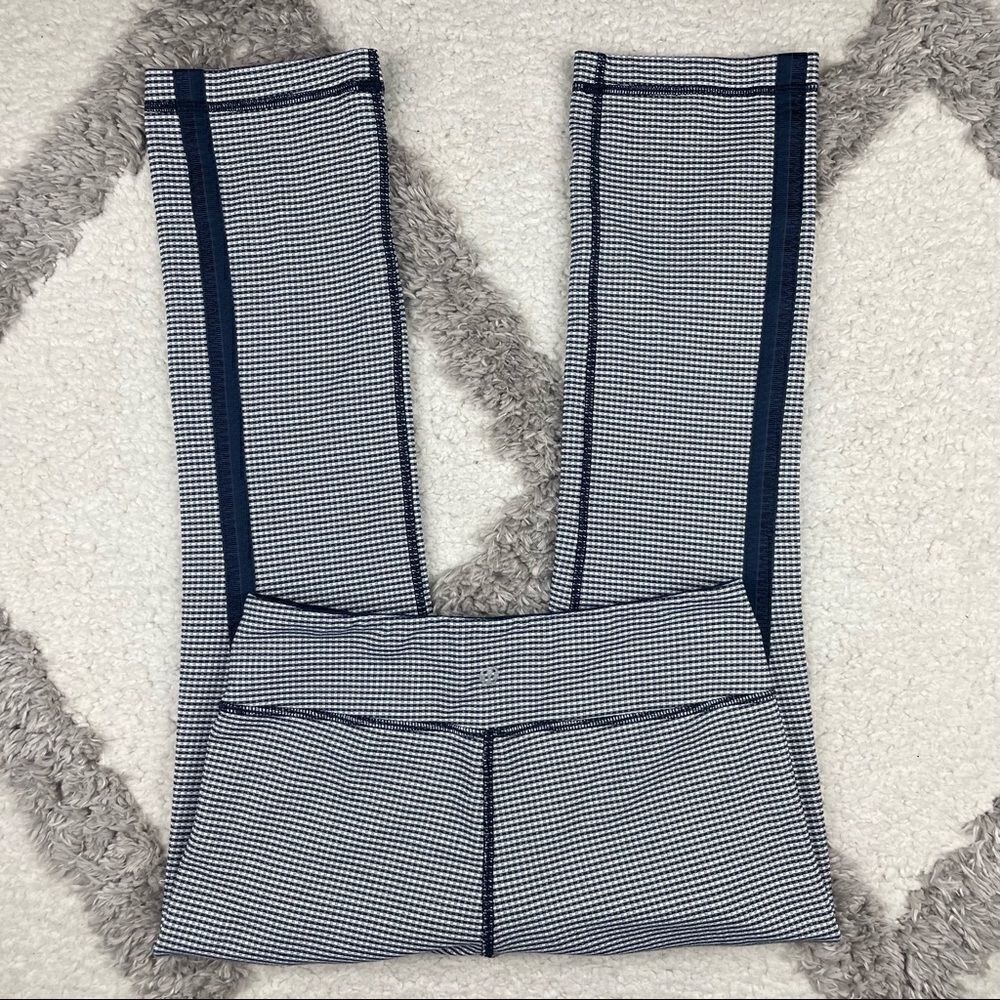 Lululemon Coast To Class Pant - Picture 3 of 6